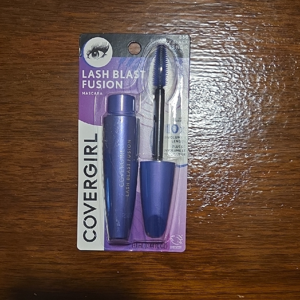 COVERGIRL Lash Blast Fusion Mascara - Vibrant Purple